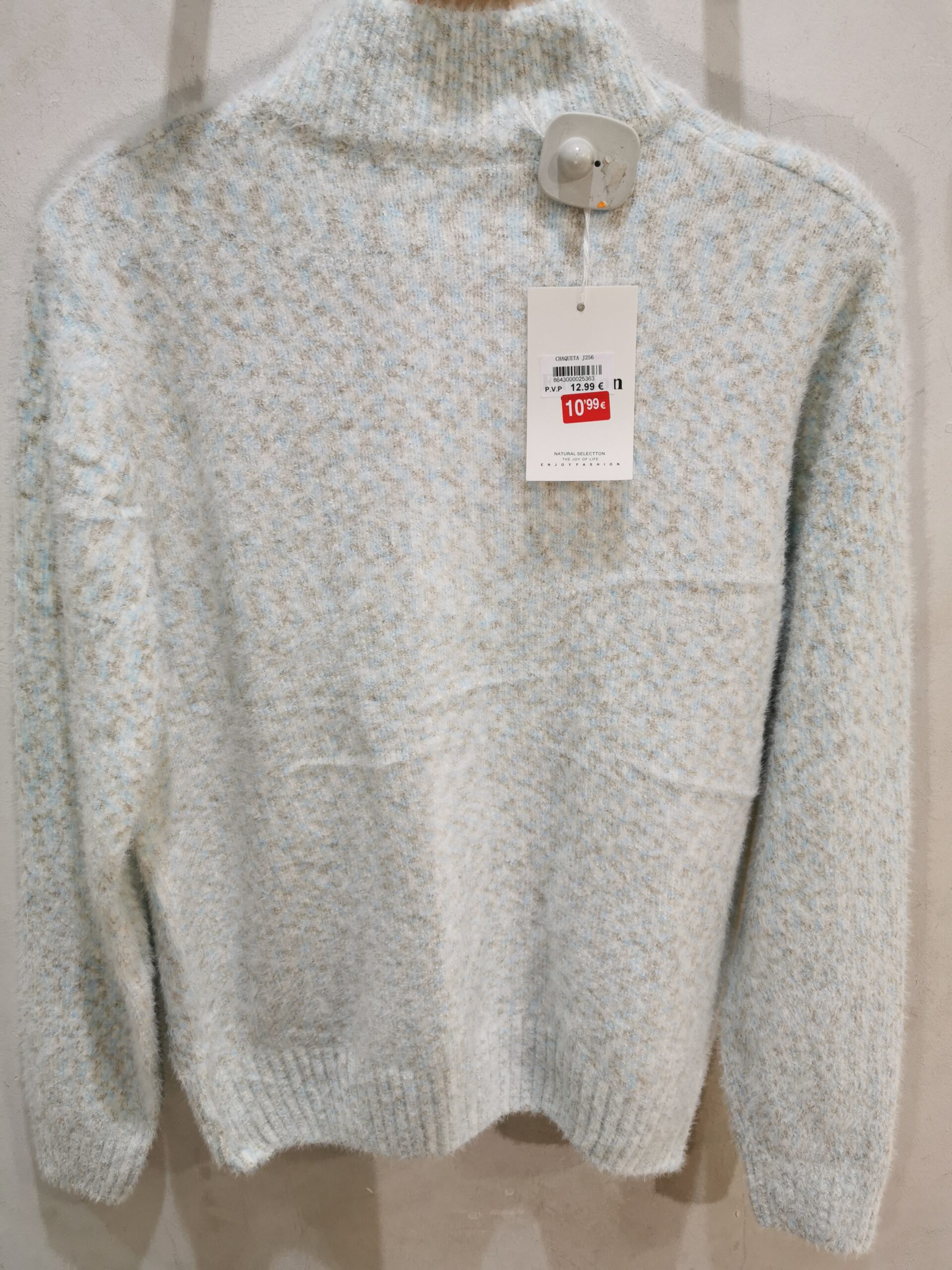 Chaqueta J256 - Image 2